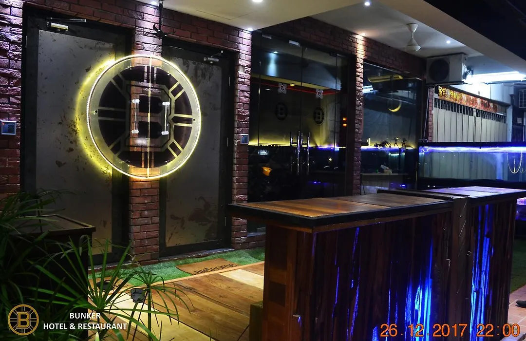 Bunker Hotel & Restaurant-1